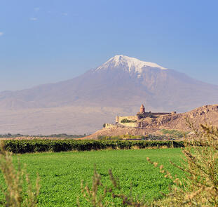 Armenien - am Fuße des Ararat