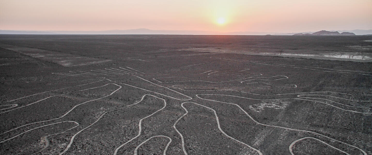 Paracas - Wüste und Meer